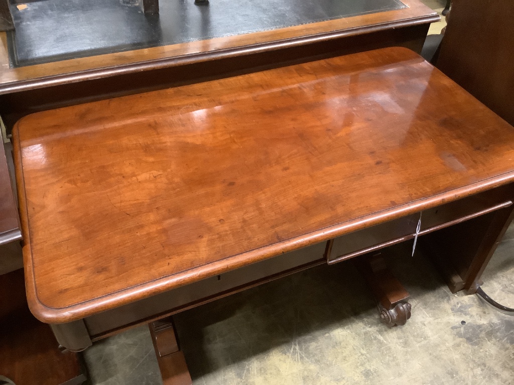 A Victorian mahogany two drawer centre table, width 120cm, depth 64cm, height 74cm